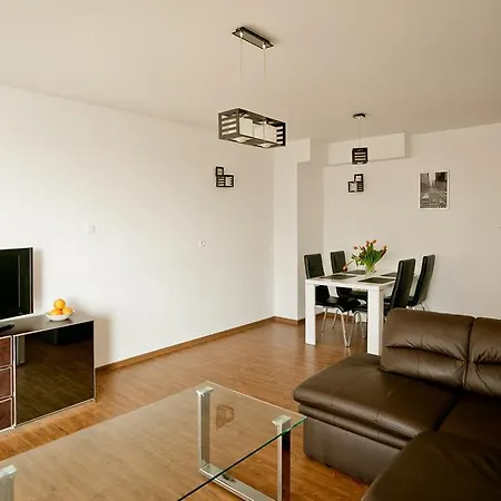 Apartment Executive Suites Postepu