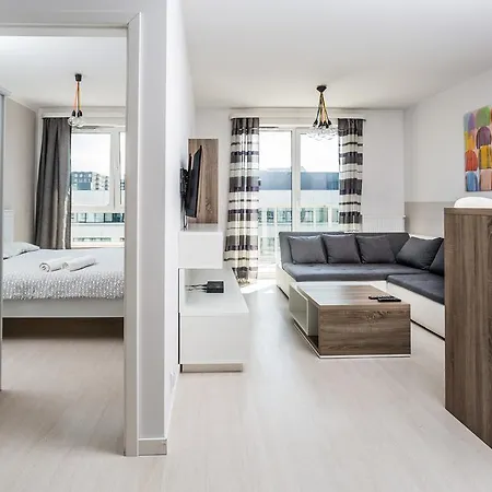 Executive Suites Postepu Apartment Warsaw
